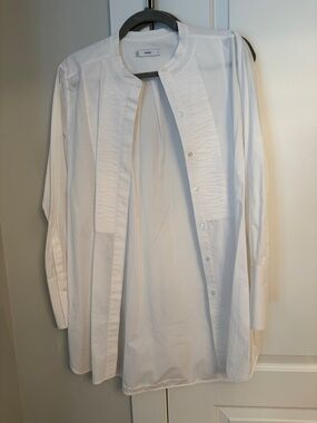 Vince White Pintuck Collarless Button Blouse
